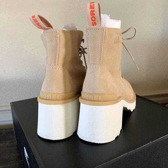 Sorel Women's Hi Line Lace Up Lug Combat Boot- Ceramic Chalk- NEW - Picture 4 of 5